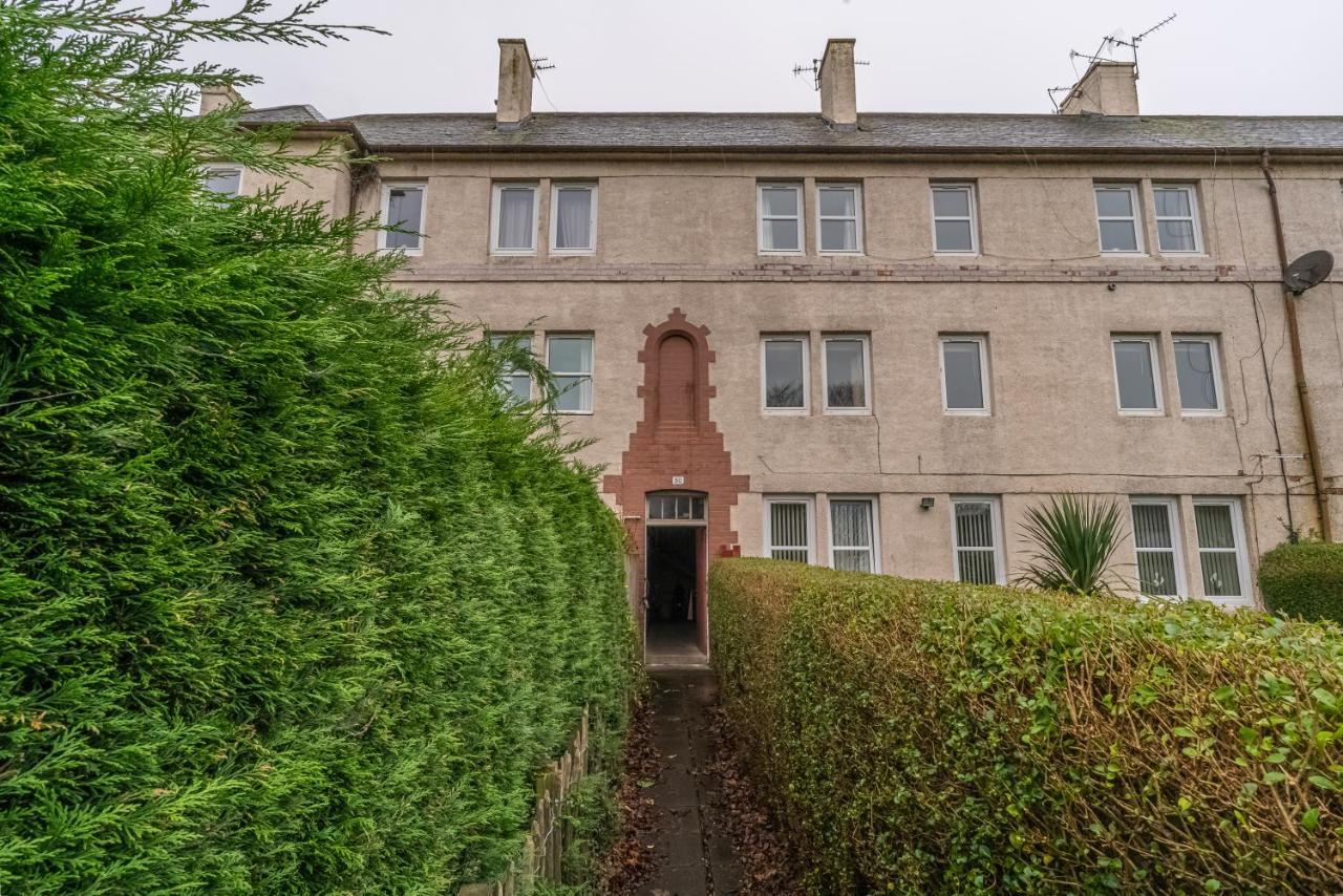 Pass The Keys Cosy And Spacious 2 Beds Flat With - Free Parking Edinburgh Buitenkant foto